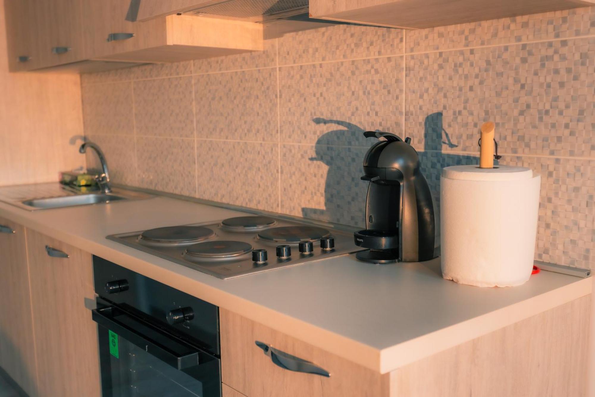 بوخارست Sunset Apartment - Central Apt With Rooftop Garden المظهر الخارجي الصورة